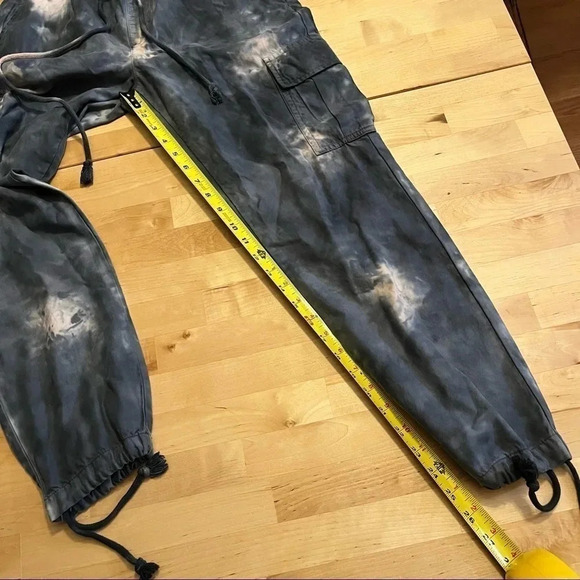 NWT Anthropologie Sanctuary Carefree Cargo Joggers Pants in Blue Tie-Dye Sz XS - Picture 10 of 11